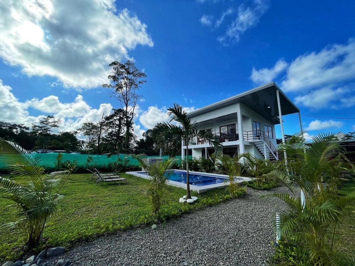 Oso Perezoso Pool Villa Puerto Viejo de Talamanca Bagian luar foto