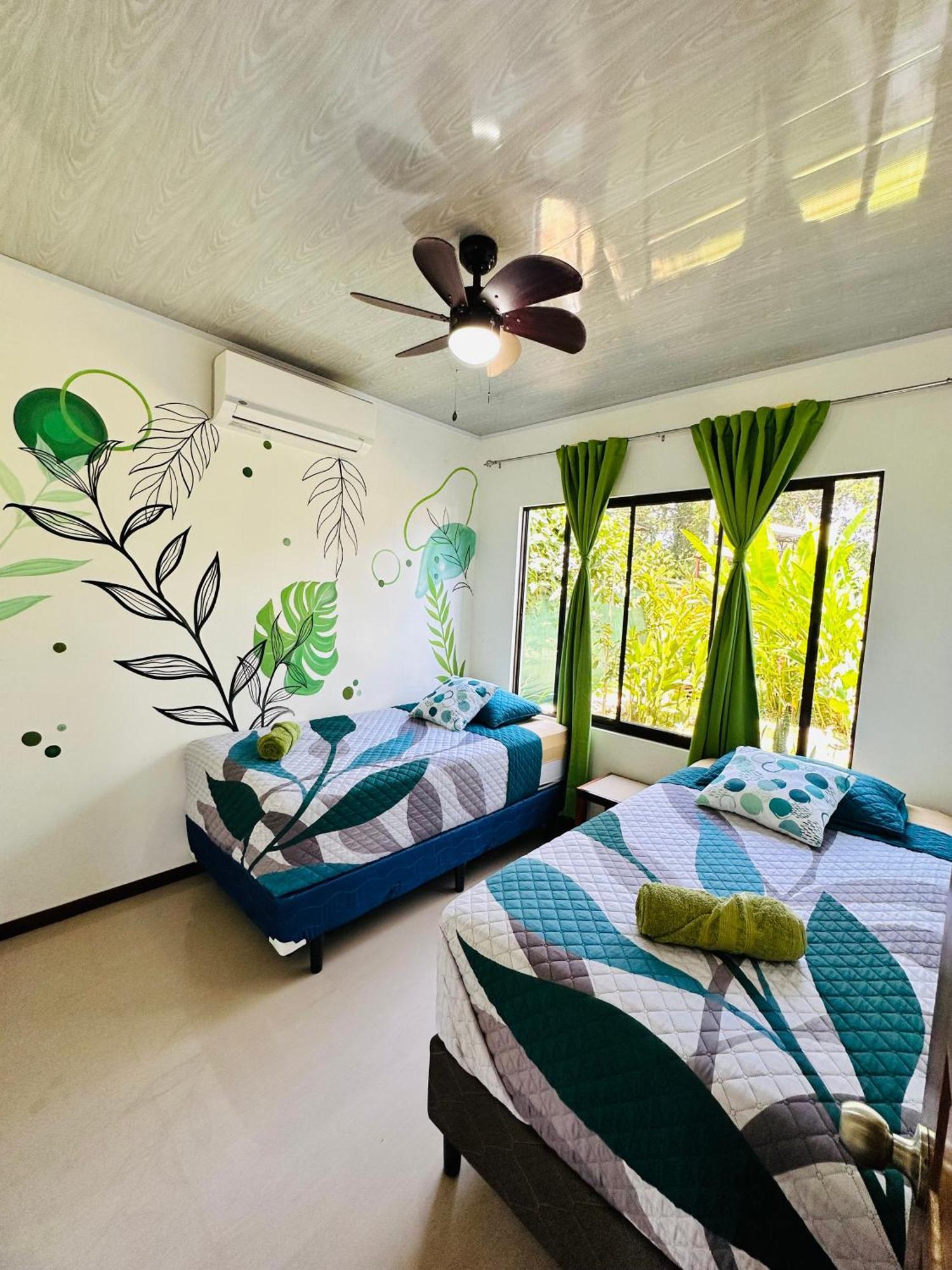 Oso Perezoso Pool Villa Puerto Viejo de Talamanca Bagian luar foto